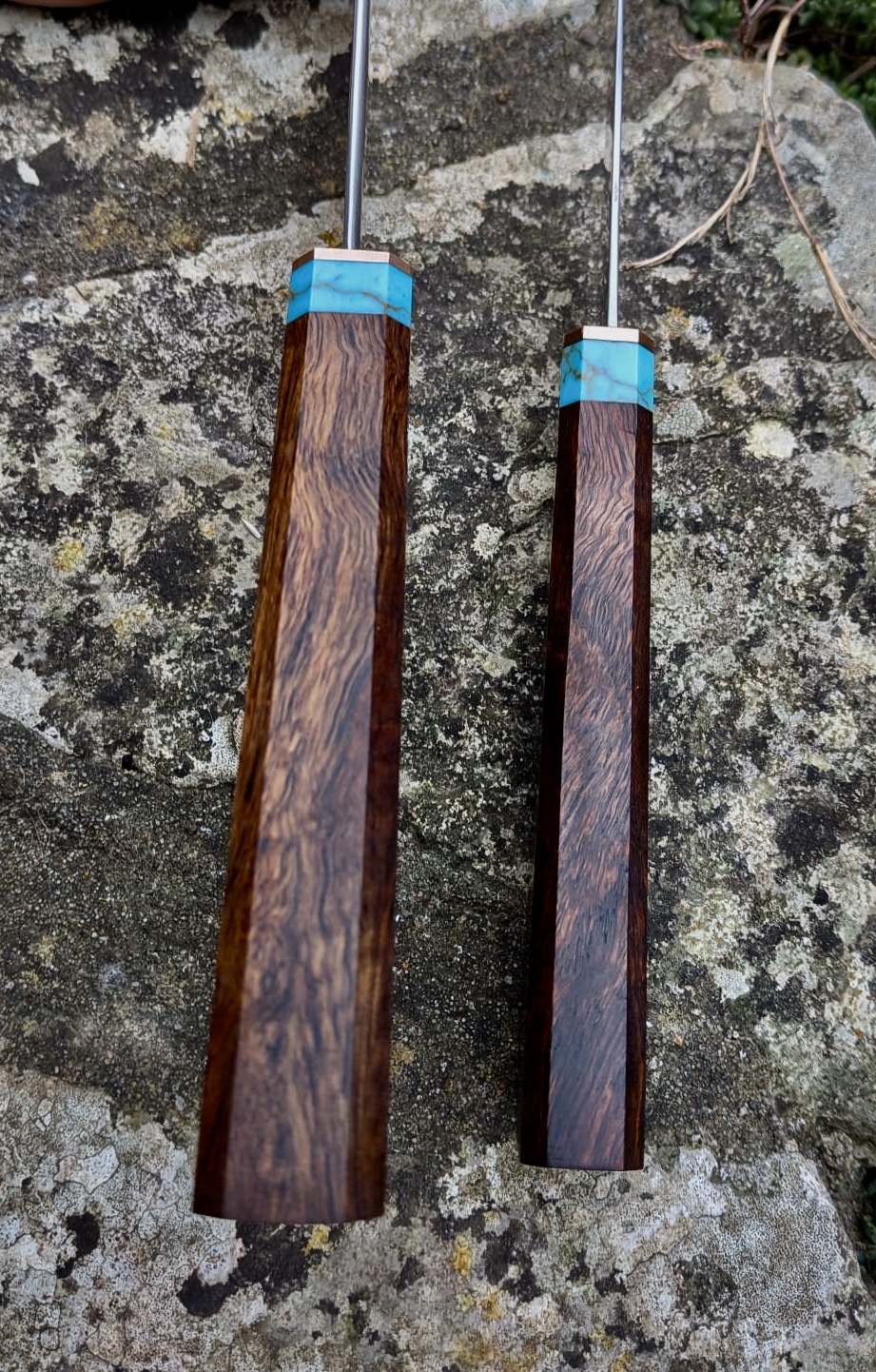 Leadwood handle detail with synstone spacers